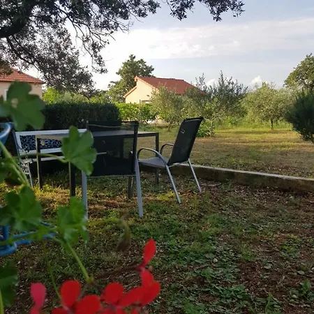 Brigitte Apartament Vrsi